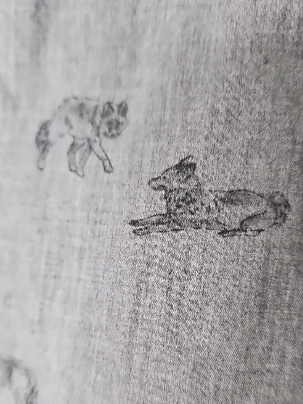 The North Face Gray Wolf Short-Sleeve Button-Down Shirt with Animal Print